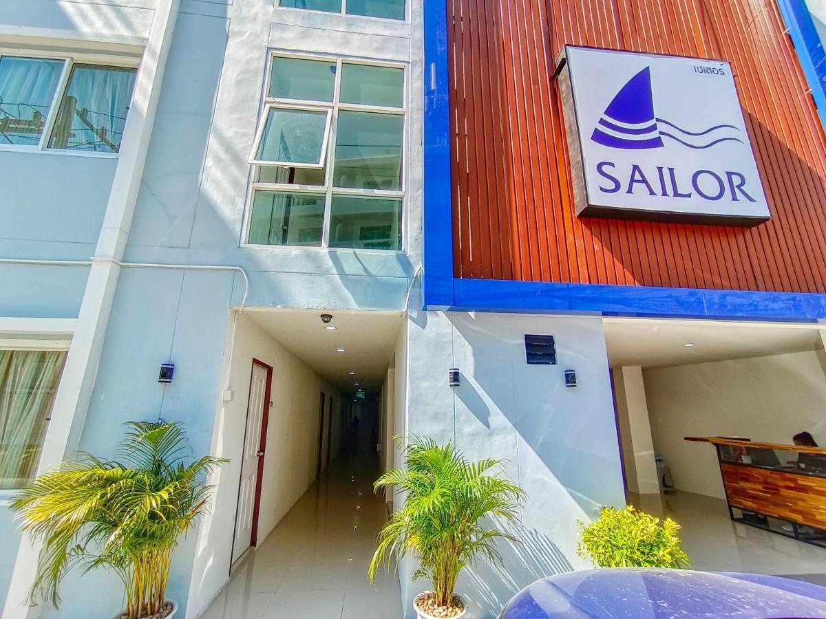 Sailor Hotel Pattaya Extérieur photo